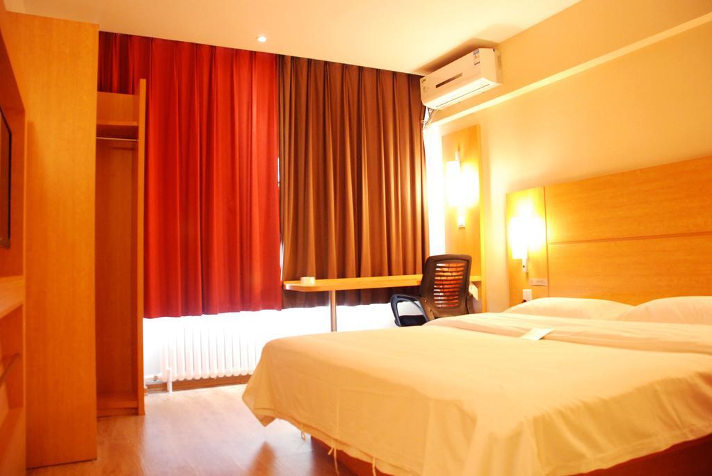 Ibis Changchun Jianshe Street Buitenkant foto