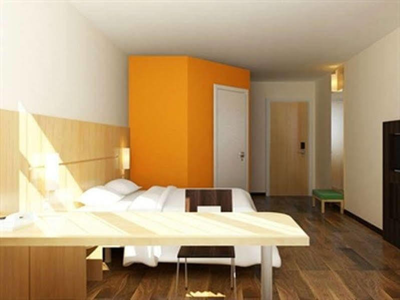 Ibis Changchun Jianshe Street Buitenkant foto